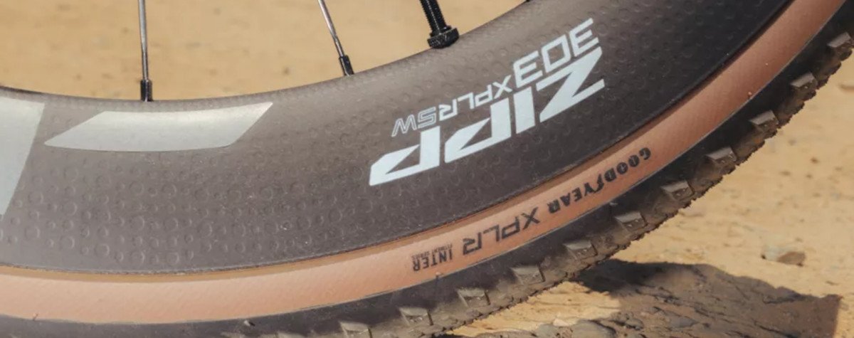 ZIPP 303 XPLR Laufräder